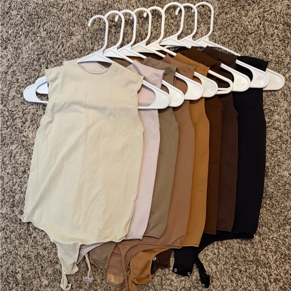 Skims essential bodysuits (8)